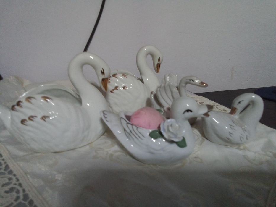 5 броя Порцеланови лебеди