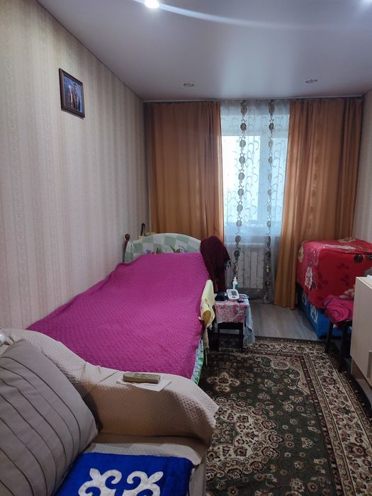 Продам 2 комнатную квартиру