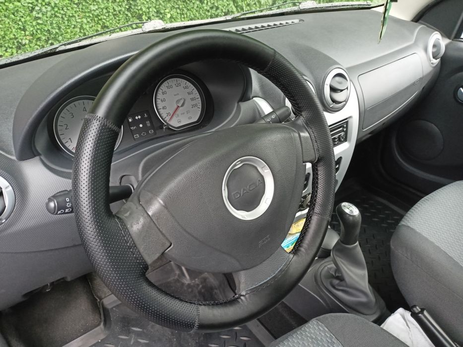 Huse piele volan (montaj inclus)