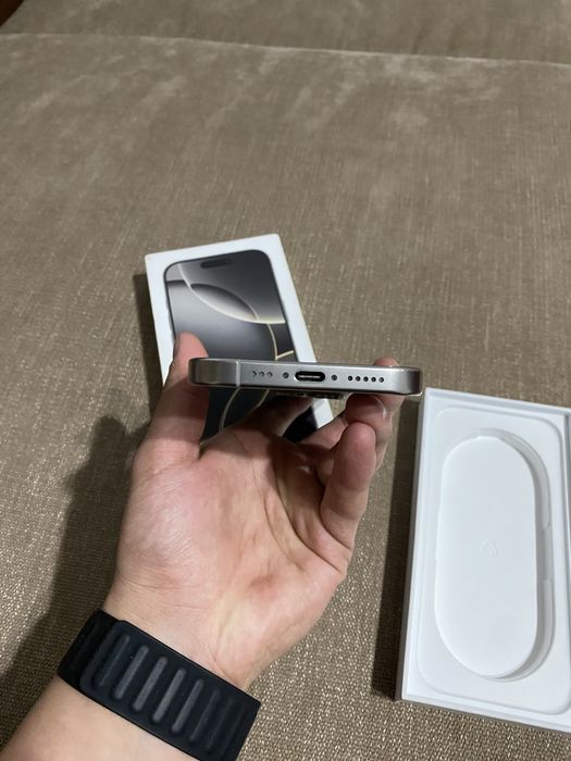 iPhone 16 pro