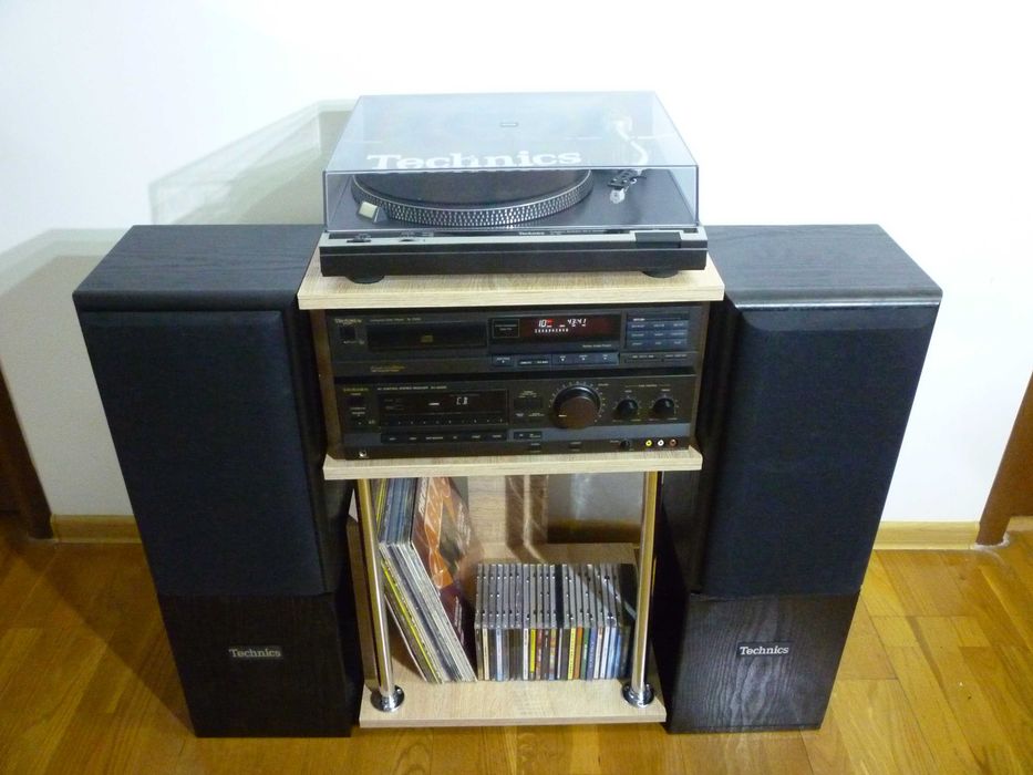hi-fi   audio  sistem  technics