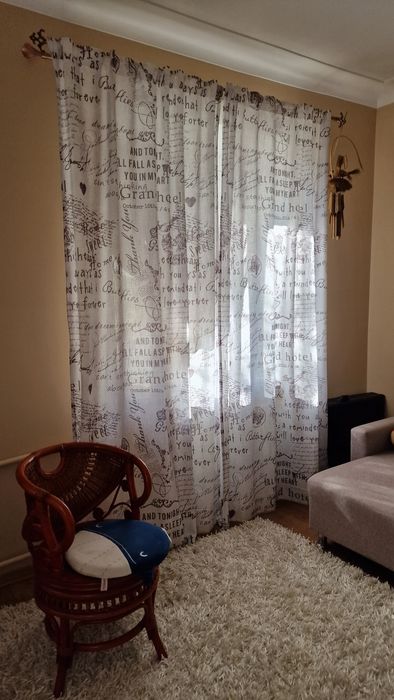 ШТОРЫ на два окна +тюль продам б.у в идеальном состоянии.