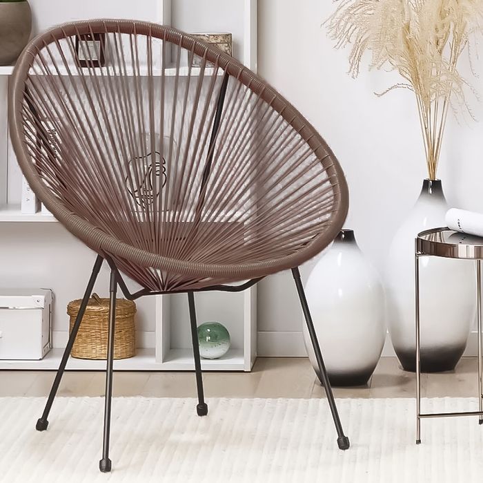 Луксозен Градиснки Комплект Acapulco – Два Бежови Стола и Кръгла Маса