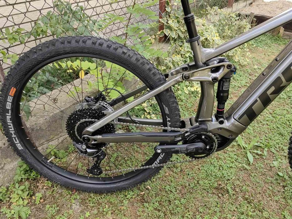 Trek reil 5 електрически велосипед (М)