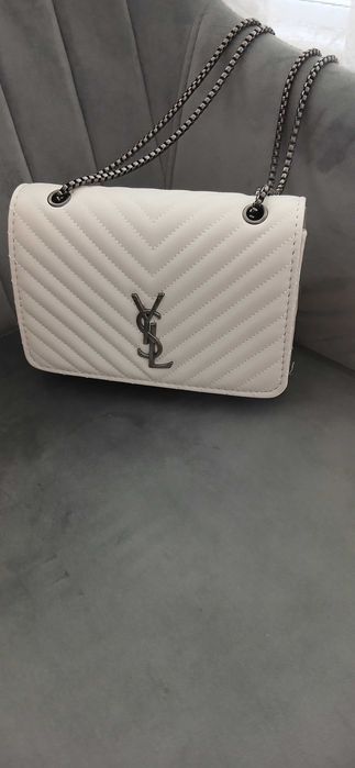 Чисто нова чанта  YSL