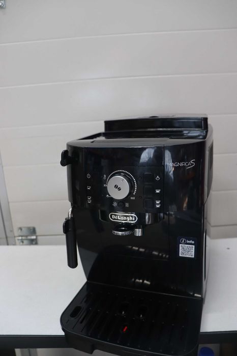 De'Longhi Magnifica S ECAM11, Автоматична кафемашина 1450W