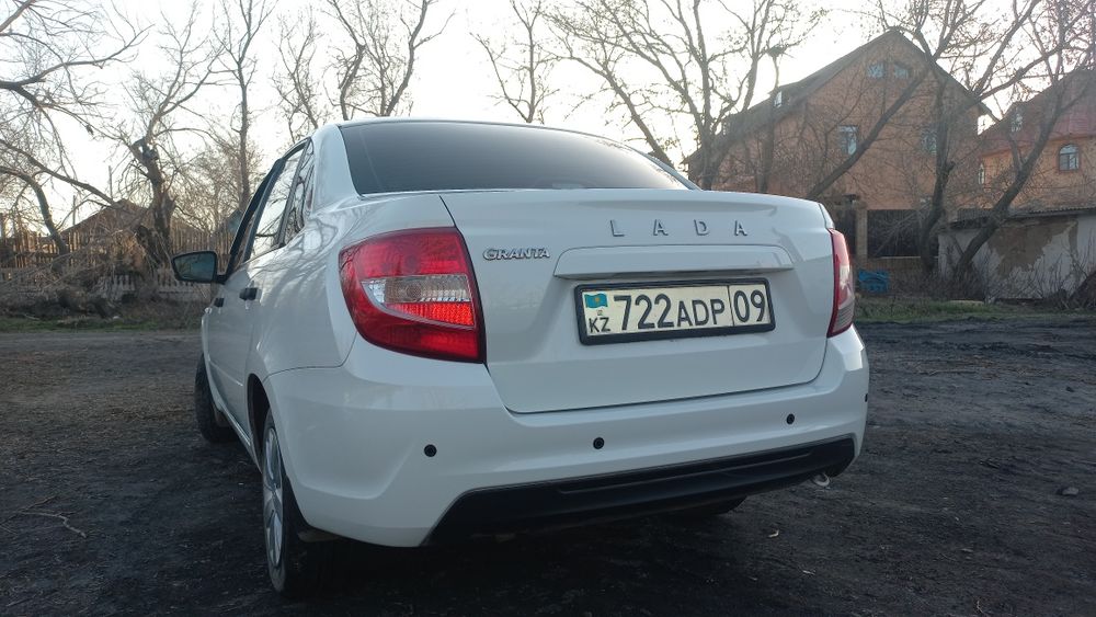 Lada Granta sedan