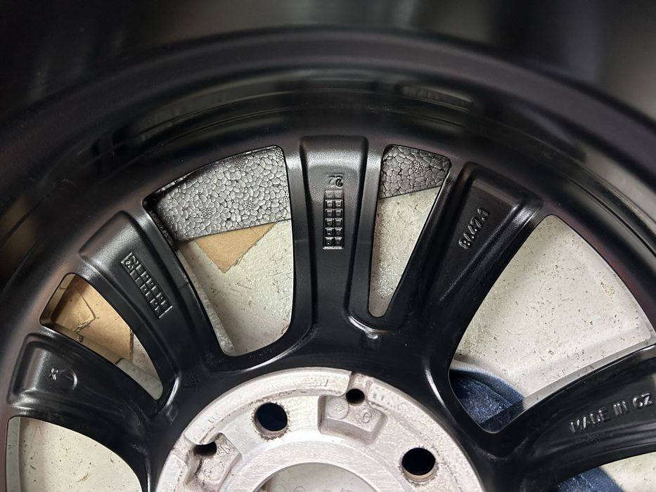 17 цола джанти за Mercedes C Klass W205 W206 W207 A B V Klass