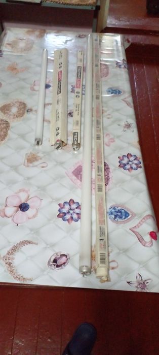 Люминесцентные лампы Освещение дневное. 5 шт: 120 и 77 см!