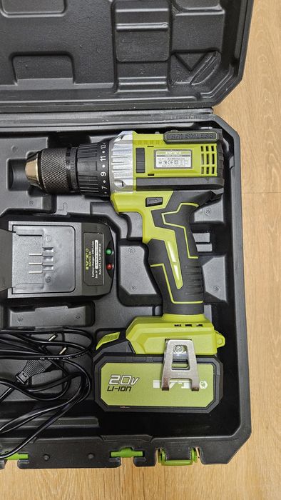 Дрель-шуруповерт IVT CSD 20/4-60 BMC