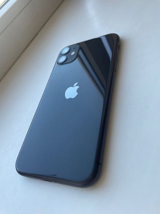 iPhone 11 64Gb в отличном состоянии