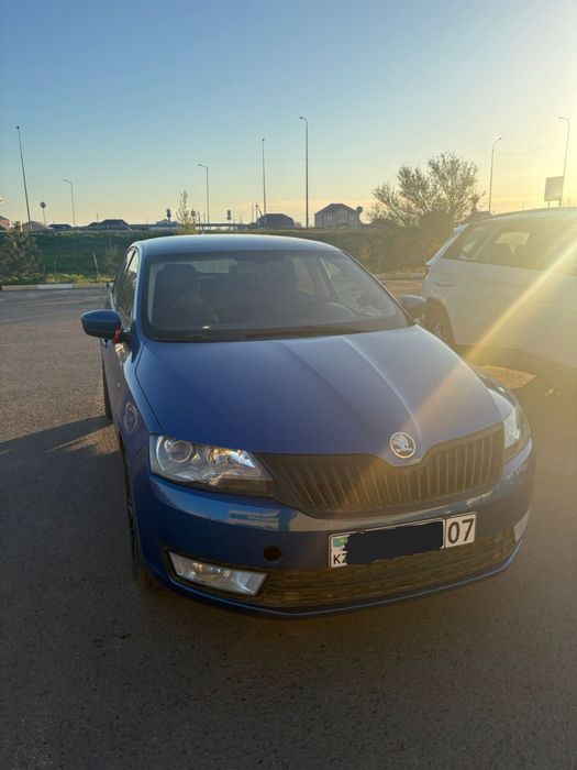 Продам skoda rapid 2013