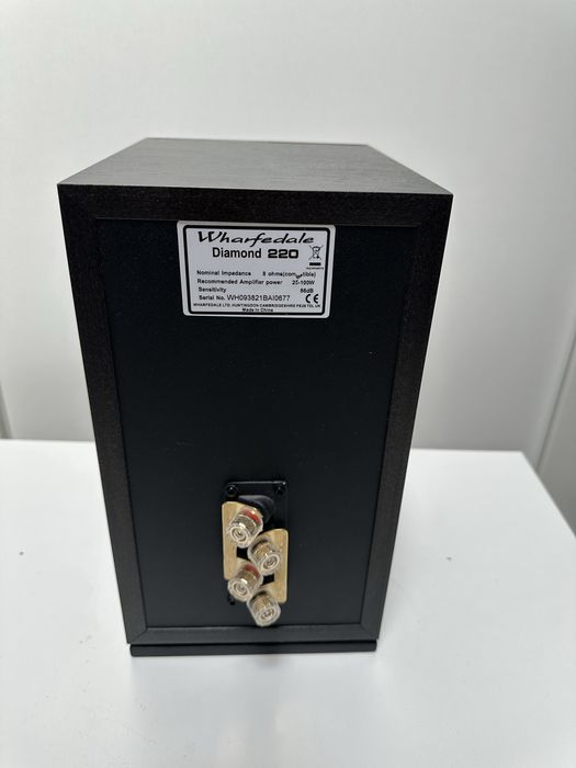 Wharfedale  Diamond 220 ( o bucata)