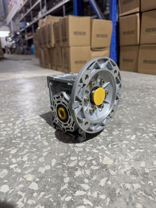 Rv050 1:7,5    1:10    1:100