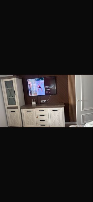 Сервант Стенка продам срочно 50000