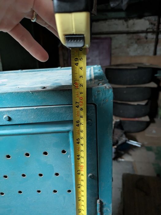 Dulap metalic pentru armă de vânătoare și muniție, cu compartiment separat