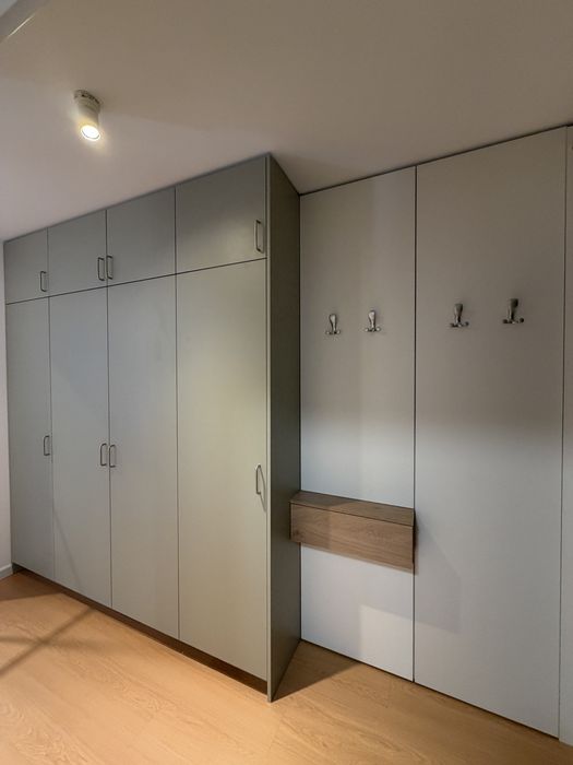 Inchiriez apartament 42 mp