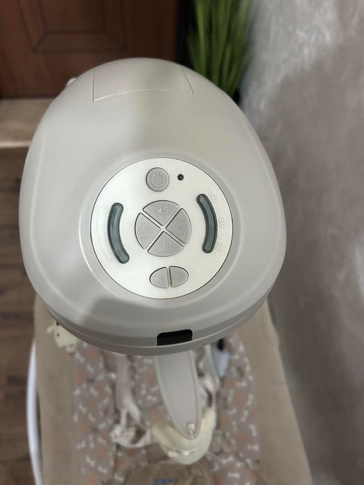 Електрическа бебешка люлка