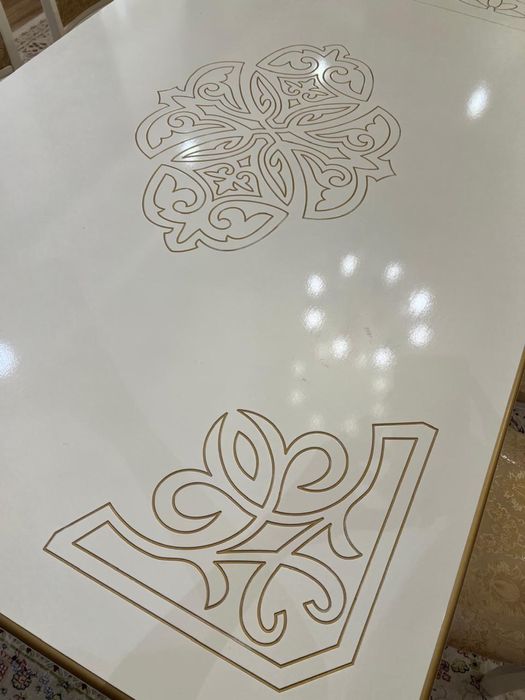 СРОЧНО Продаю стол и студья