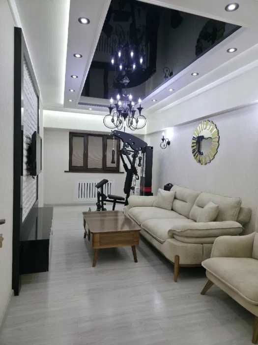 R3Сдаётся 2/5/8 квартира ор-р остановка Художников, Максим горький