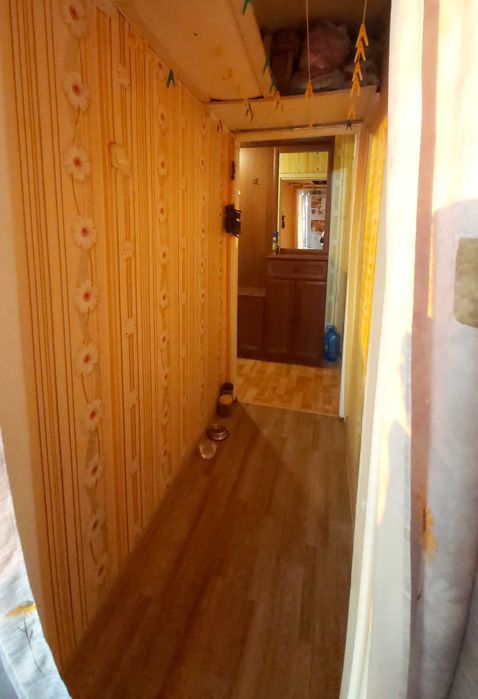 Продам 2-комн квартиру по пр. Строителей