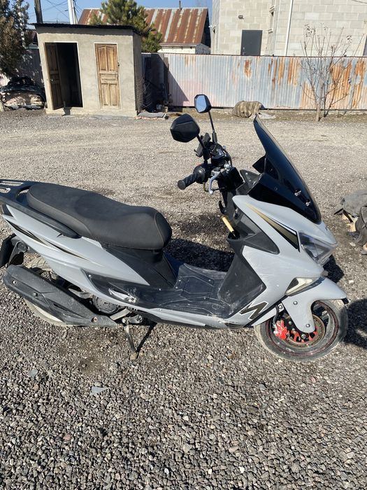 В продаже Макси скутер срочно