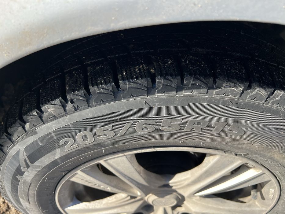 Комплект шинь с дисками зимний