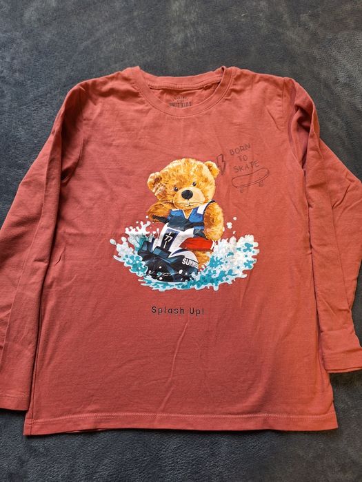 Детски блузи, чисто нови, размер 7-8 години.