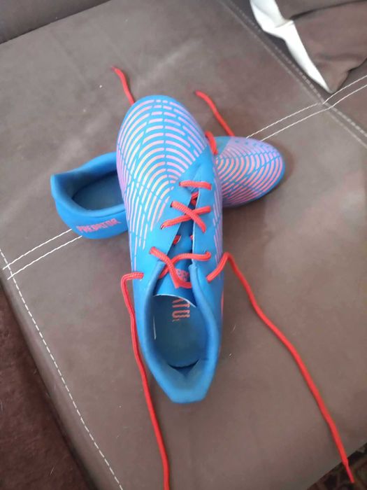 Детски бутонки Адидас предатор