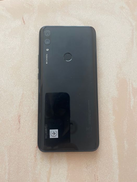 Продавам телефон-Huawei P smart Z, в отлично състояние, работещ.