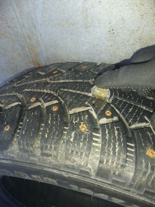 Продам автошины.