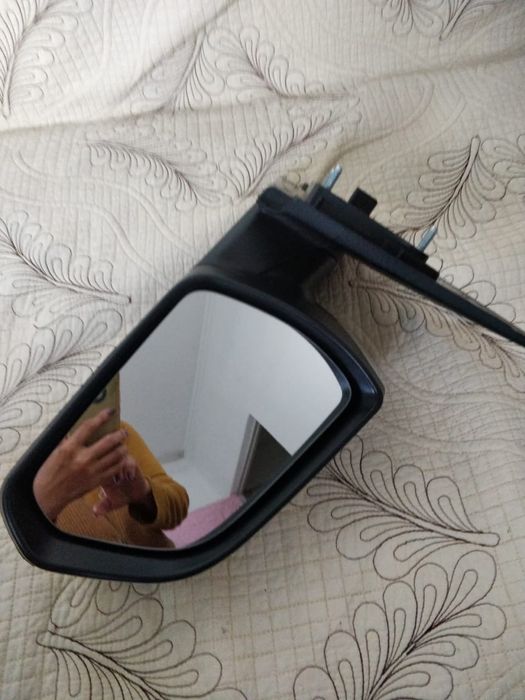 Продам зеркало машины hyundai