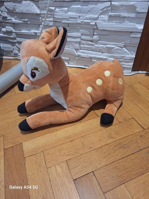 Плюшено куче и плюшено Бамби