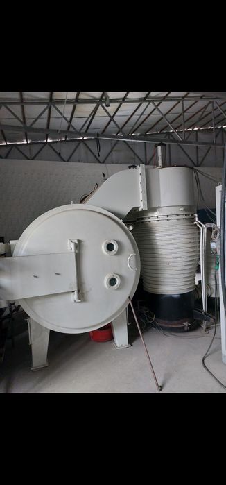 Vakum xromlash stanok sotiladi