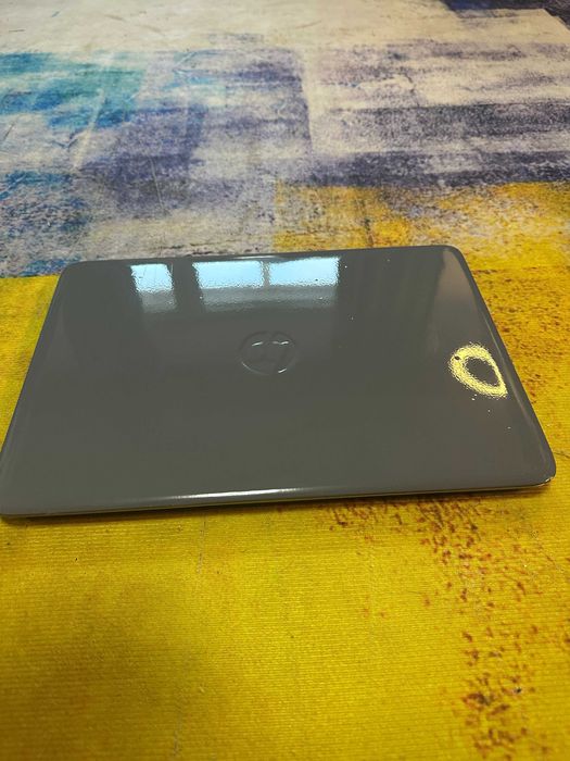 laptop hp 840 g3, i5 gen 6 , 8 gb , ssd 240 gb