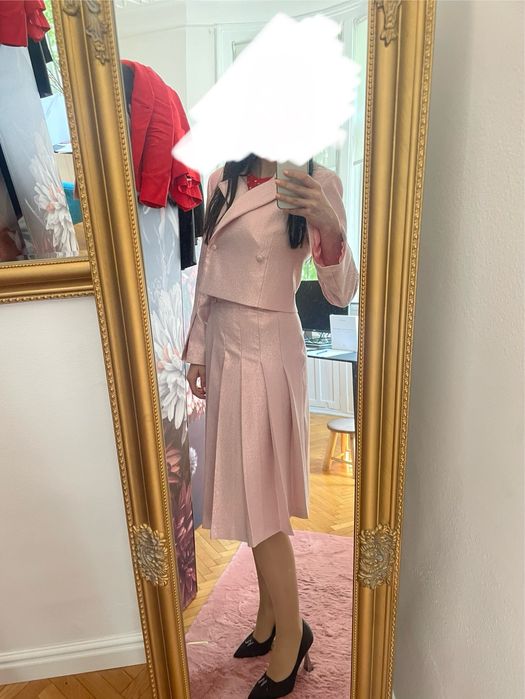 Чисто нов костюм Love by Iris