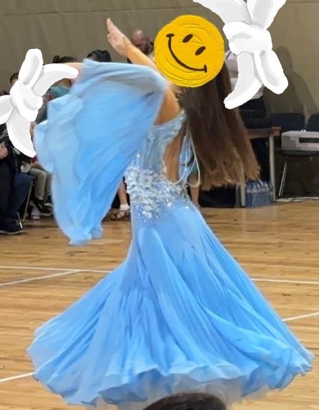 Рокля за стандартни танци