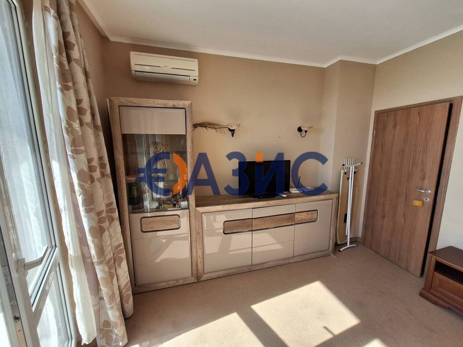 Продава се Тристаен апартамент в Поморие - 101 кв.м за 828 €/кв.м - Снимка #10