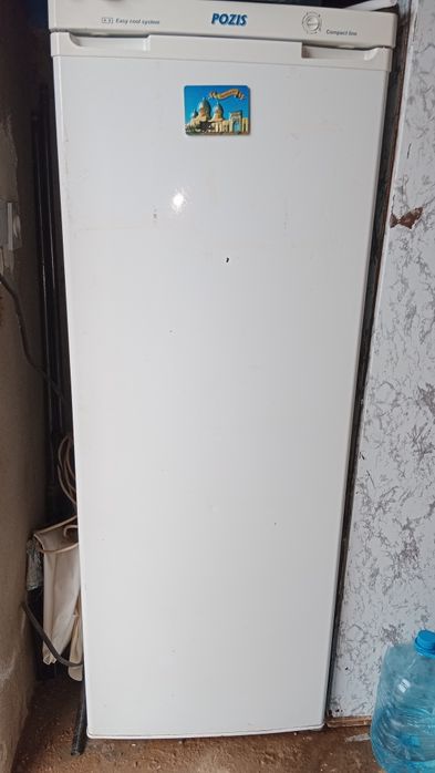 Холодильник бу продам