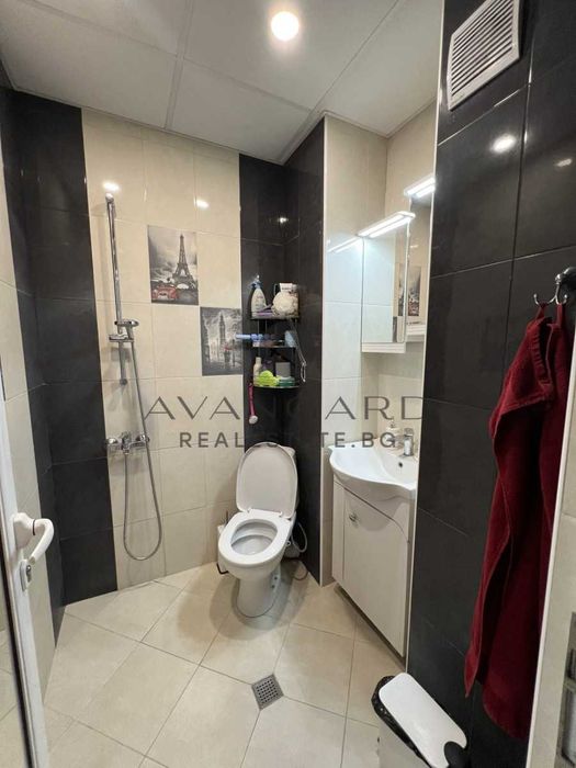 Продава се Тристаен апартамент в Пловдив, Кършияка - 49 кв.м за 2245 €/кв.м - Снимка #7