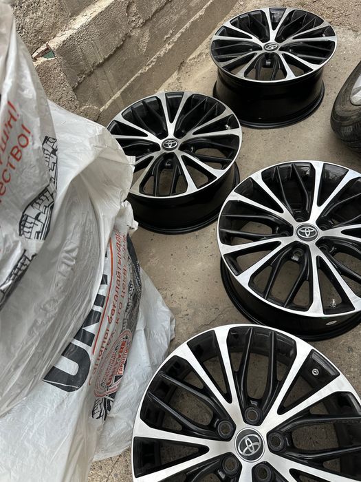 Комплект дисков Toyota