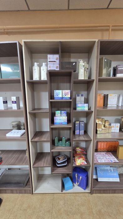 Офисный шкаф полка