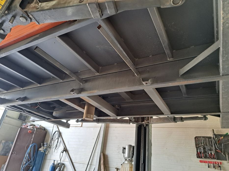 Bena basculabila 3 părți