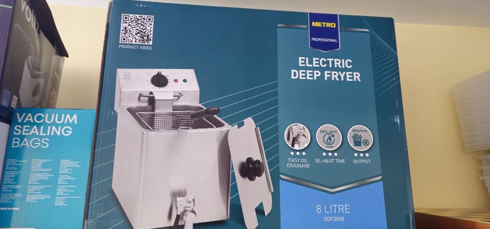 METRO PROFESSIONAL Професионален фритюрник GDF 3008 8л