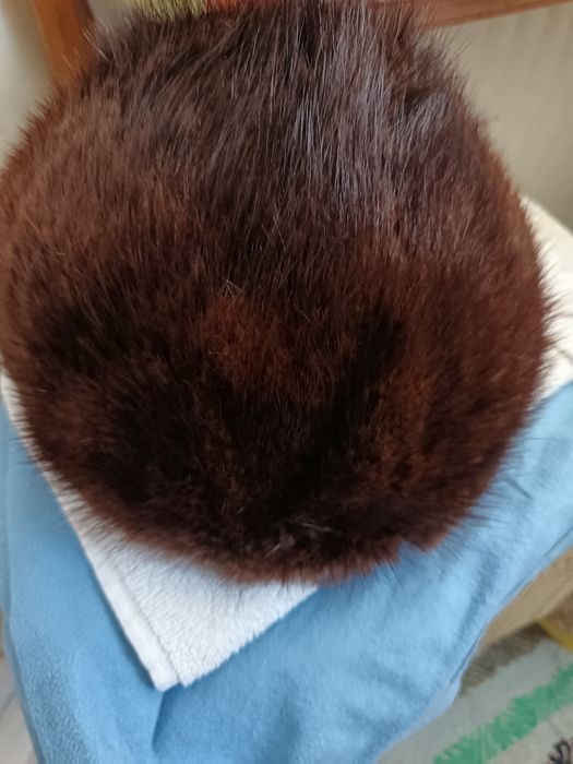 căciulă de blană naturală