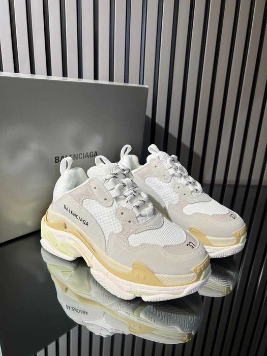Triple S Clear Sole