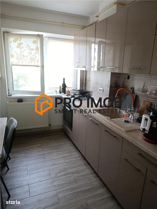 Apartament 2 camere cf 2 semidecomandat zona Obor
