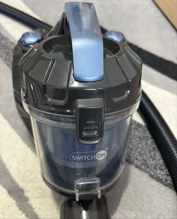 Прахосмукачка SWITCH ON