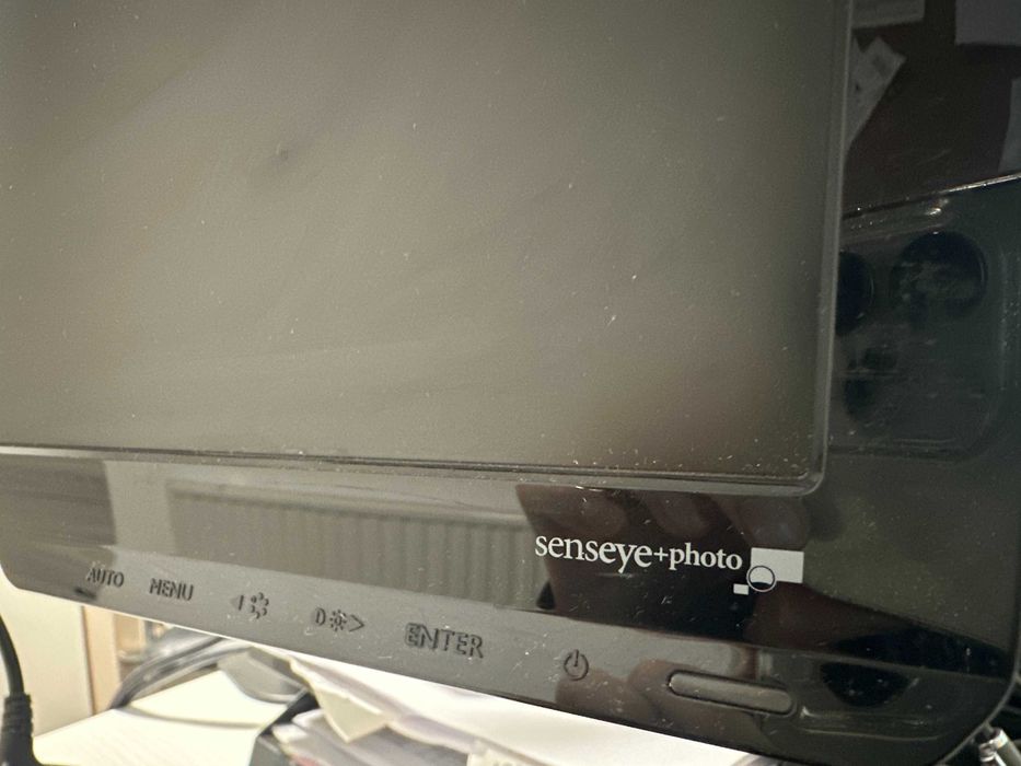 Monitor BENQ ; Suport Reglabil Monitor; Consolă pentru monitor, negru