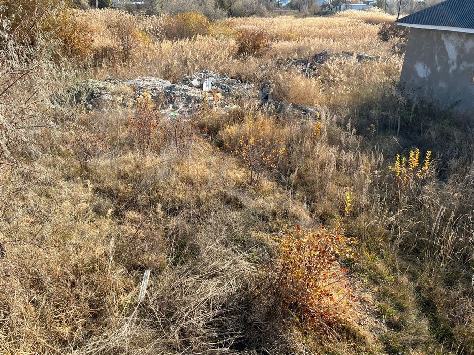 Земельный участок